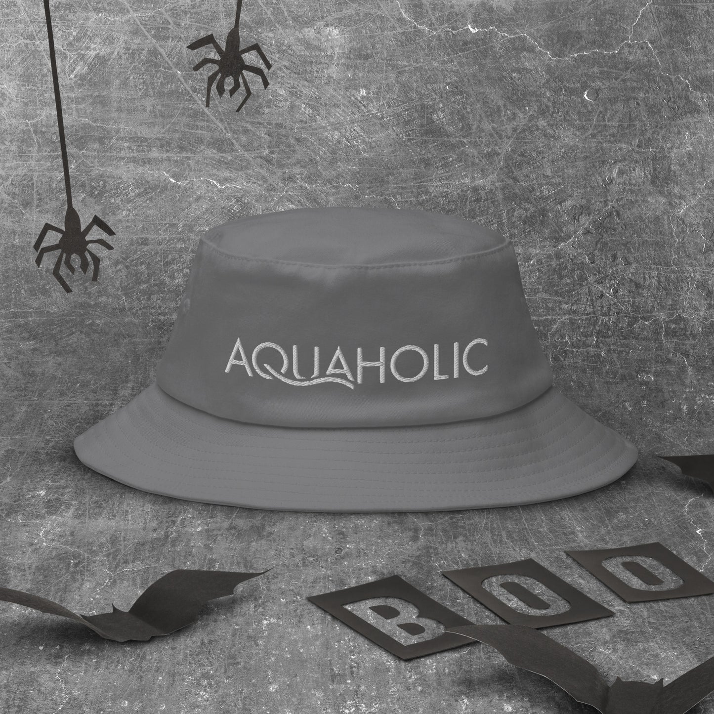 AQUAHOLIC Old School Bucket Hat